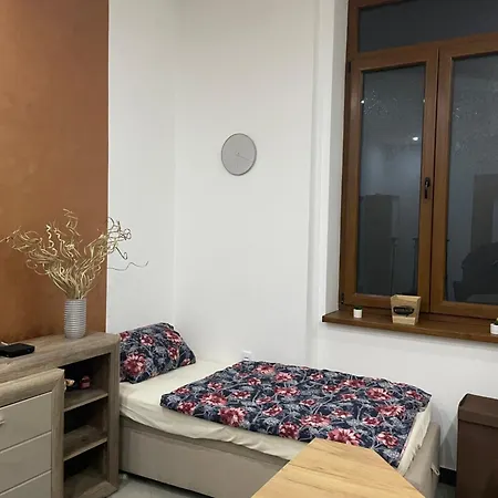 Stan Na Dan Apartment